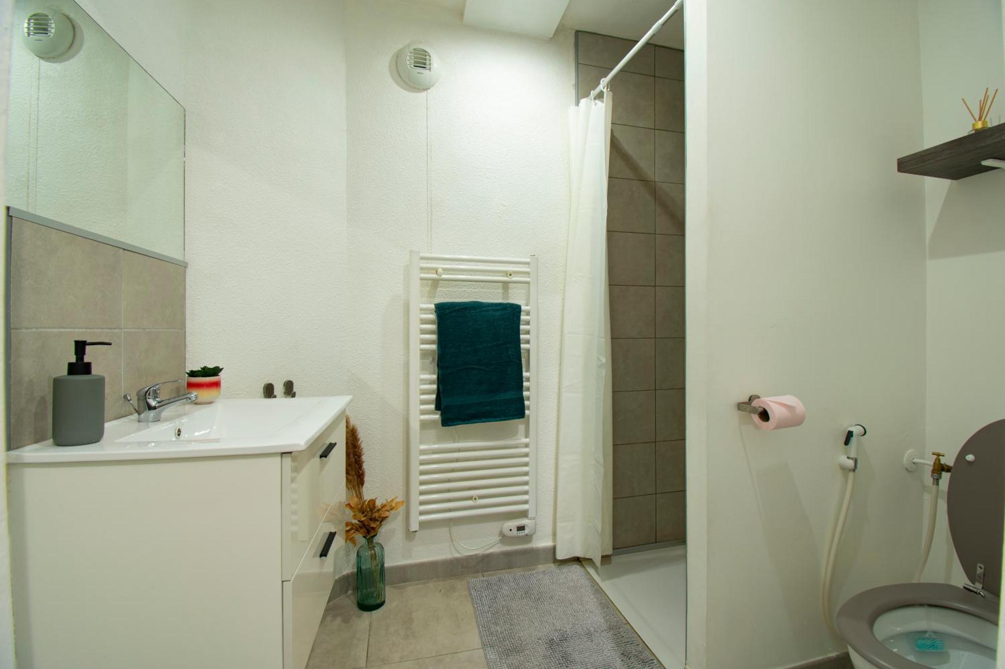 Le Jimmys Rez De Chaussee Beaurepaire (Isere)